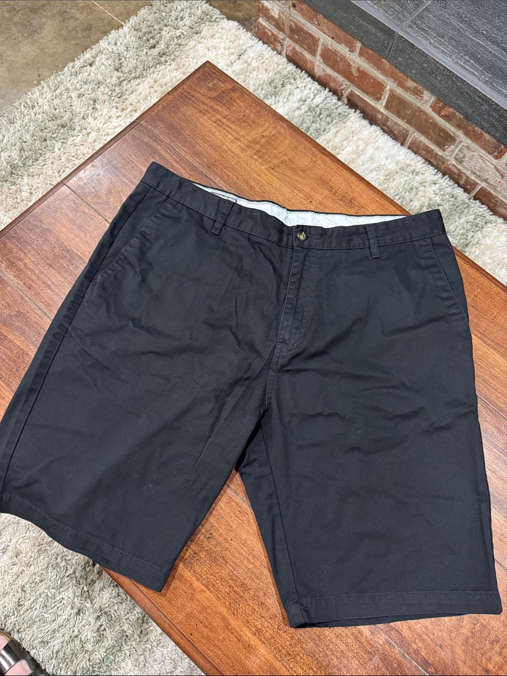 Volcom Men's Black Flat-Front Chino Shorts